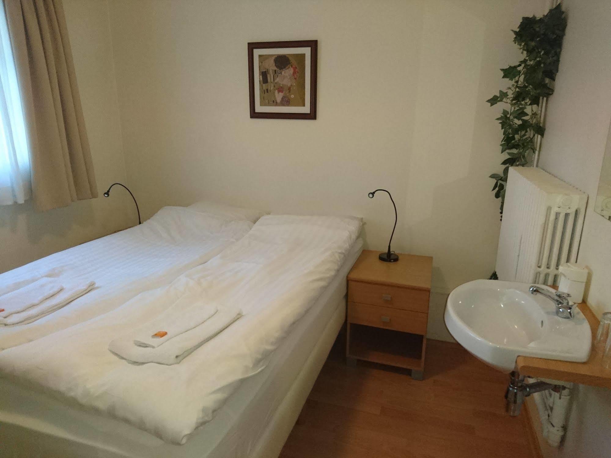 Alba Guesthouse Reykjavík Exteriör bild